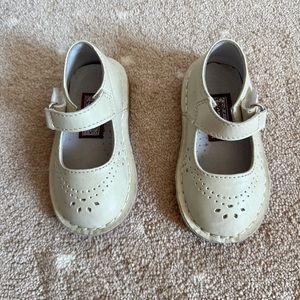 L'Amour Toddler Girls Classic 758 Cream Leather Mary Janes